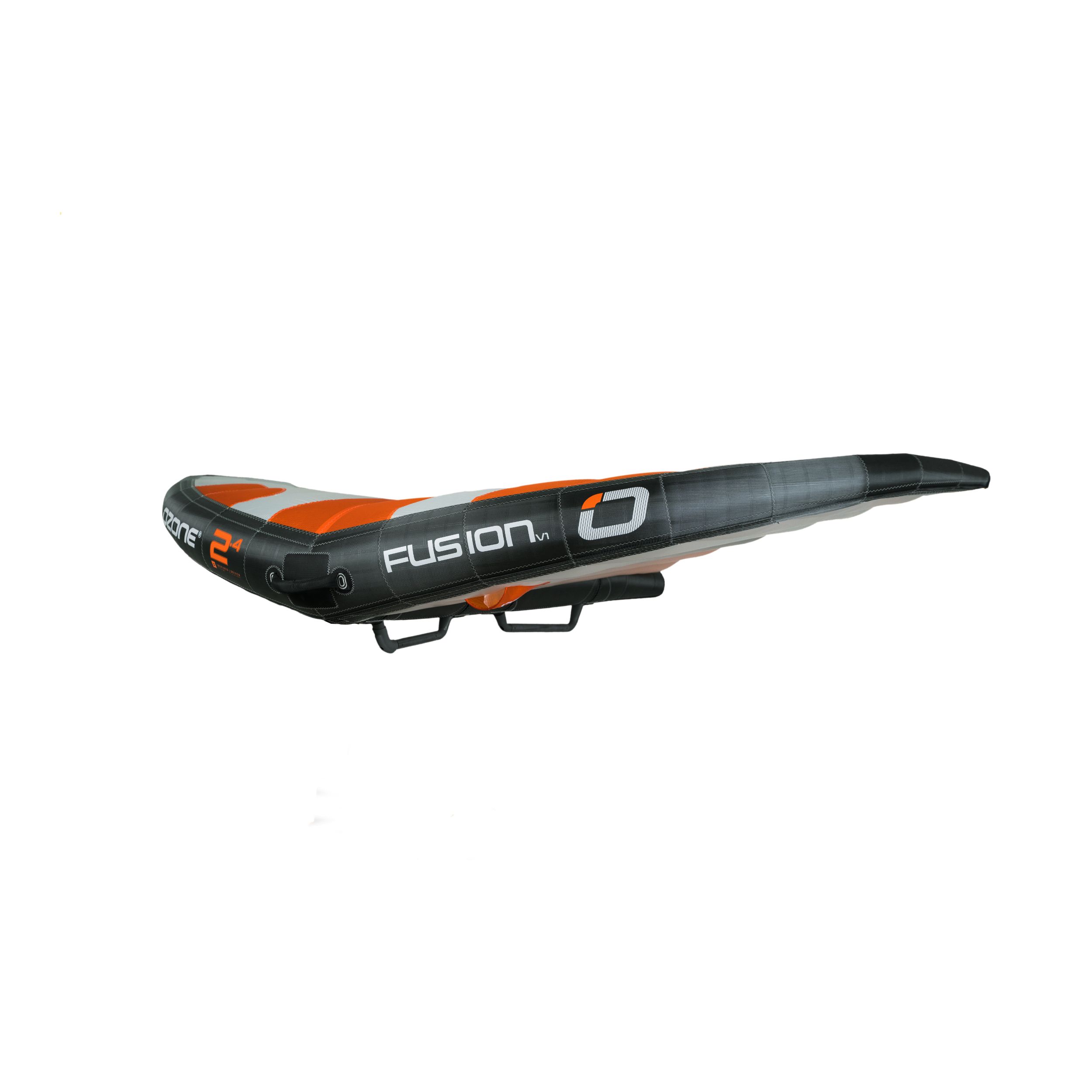 FUSION
WORLD FIRST, DOUBLE SURFACE DESIGN WITH RAM AIR TECH
Defining a new era of feeling and perfor