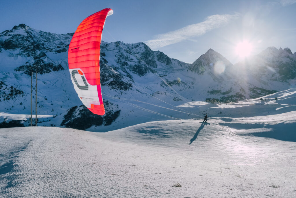 Hyperlink-V4-Snow-Action-22