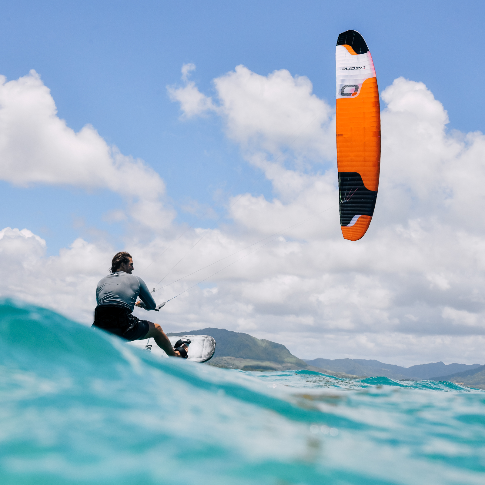  WHO IS IT FOR?  

Riders with prior experience using foil kites who are ready for more performan