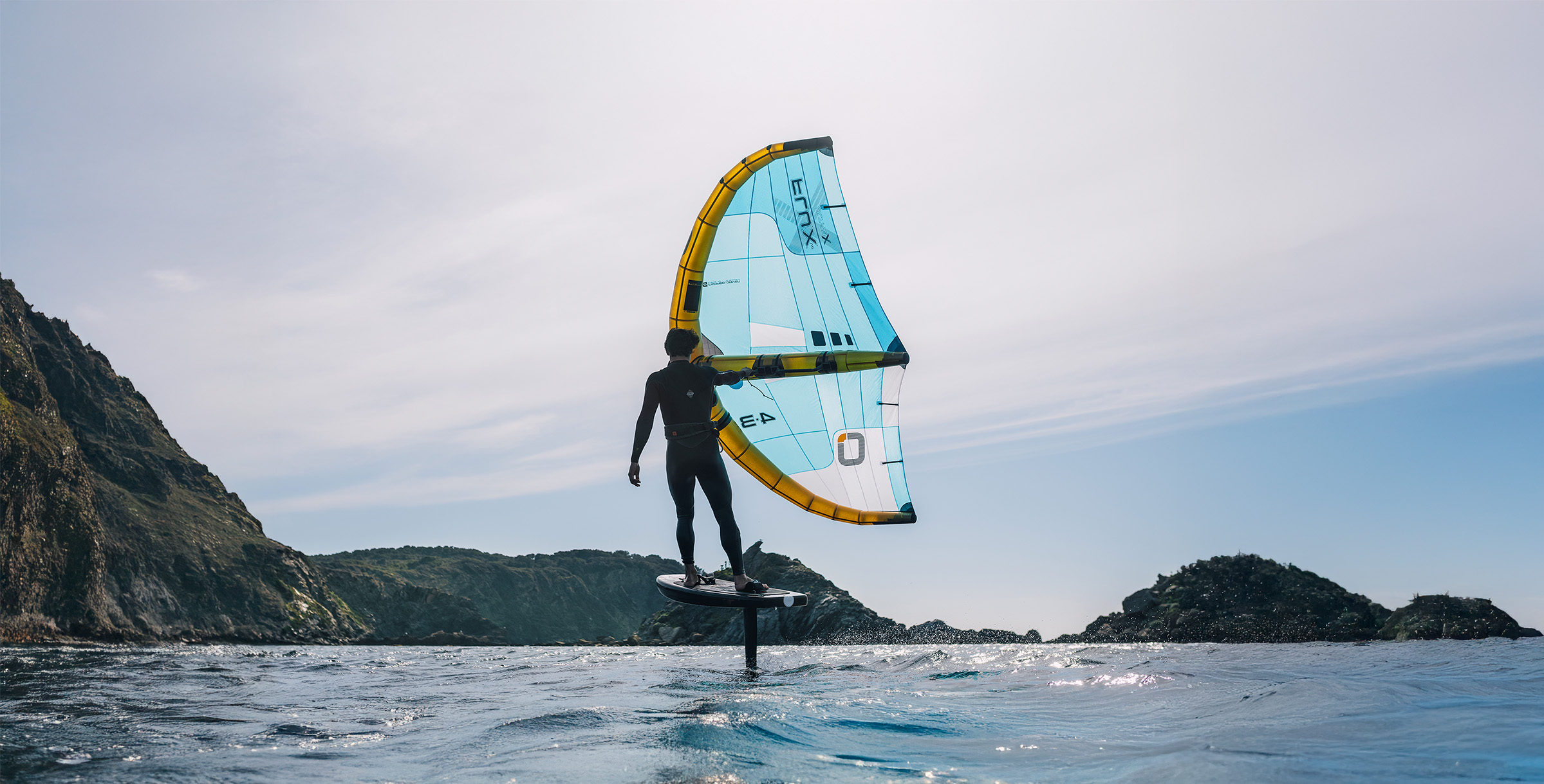 SHAPE AND TENSION – LONGER LASTING FEEL
Two years of refinement since the Flux V1 have led to sign