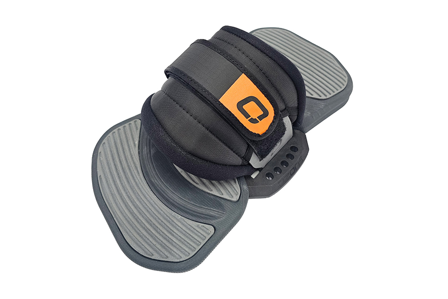 Single adjustment Ultralon performance foam footstraps (optional)