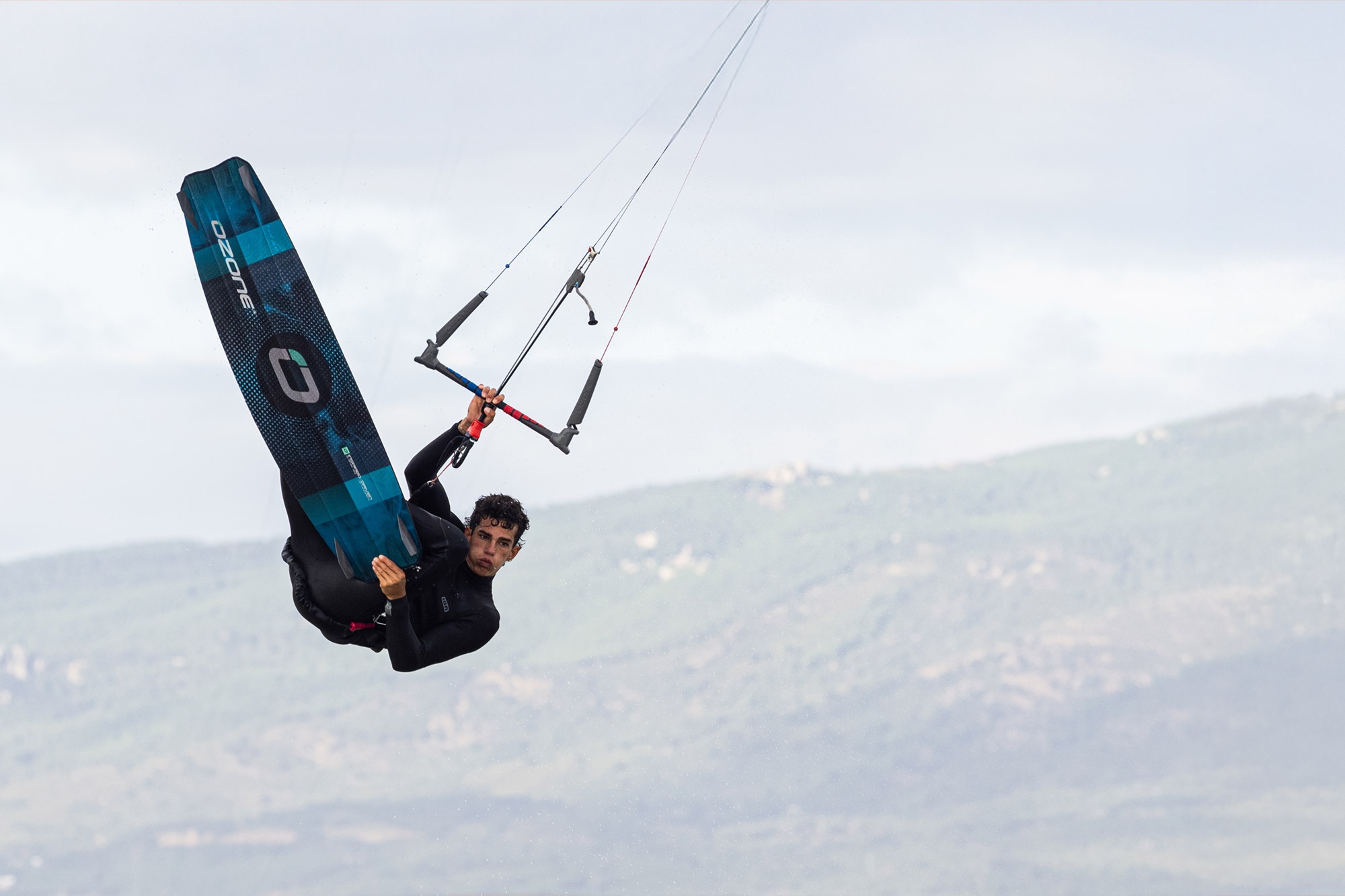 TORQUE V4
Big Air / Freeride / Freestyle Powerhouse

Introducing the all-new Torque V4, designed for