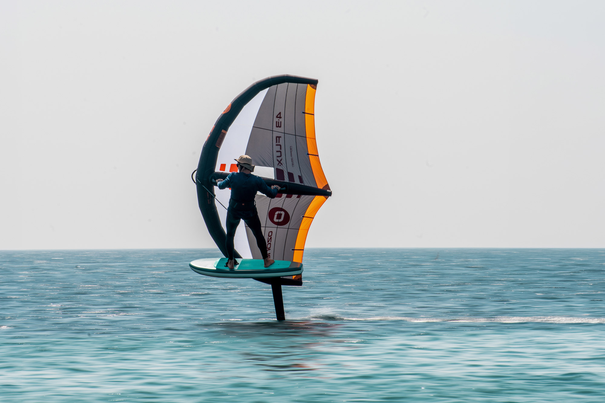HANDLING NOTES: FLUX V3 vs FLOW V2
The longer planform of the Flux V3 allows for greater flying spee