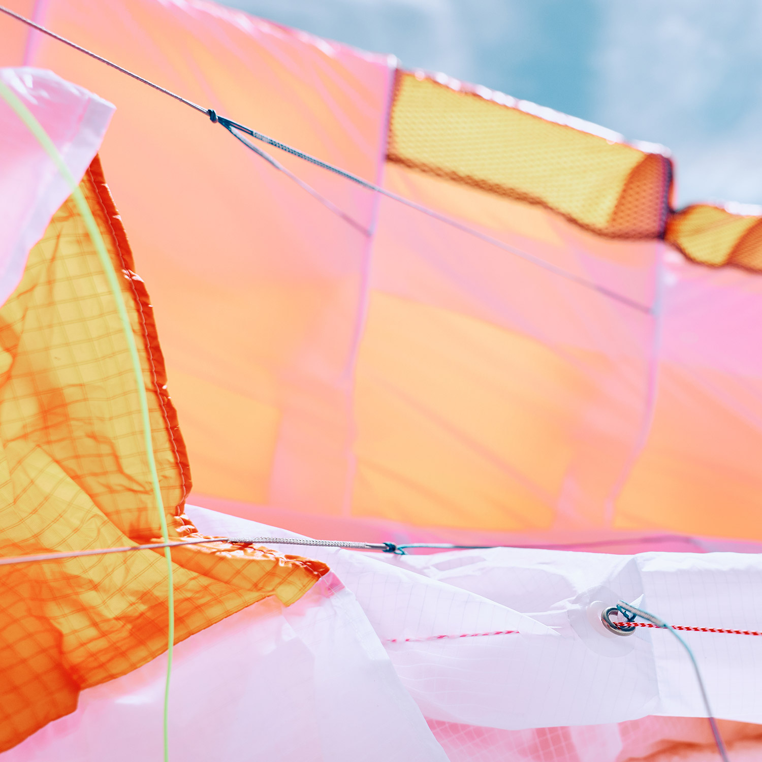 Expedition-Ready Details:  Our sheathed lines help prevent frustrating knots, while the included com