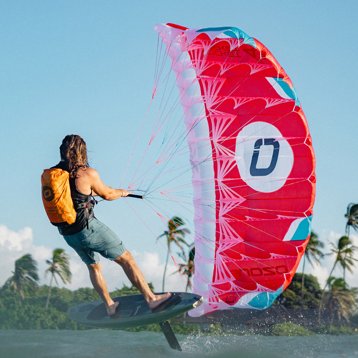 Expanded Light-Wind Sizes (5.7m & 6.5m): Tailored specifically for light breezes with two extra 